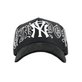31 Hats Crystal White